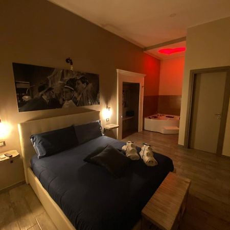 مبيت وإفطار نابولي Artisti Bed&Dreams المظهر الخارجي الصورة
