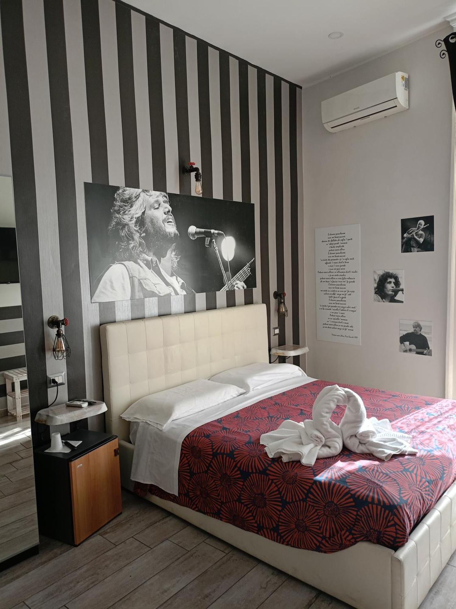 مبيت وإفطار نابولي Artisti Bed&Dreams المظهر الخارجي الصورة